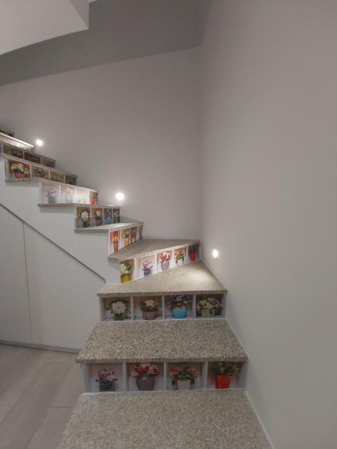 Alto Da Lapa Luxury House Free 1 Parking Place Porto Exterior photo