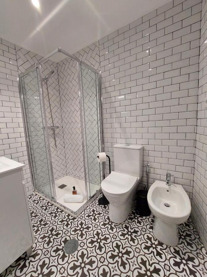 Alto Da Lapa Luxury House Free 1 Parking Place Porto Exterior photo